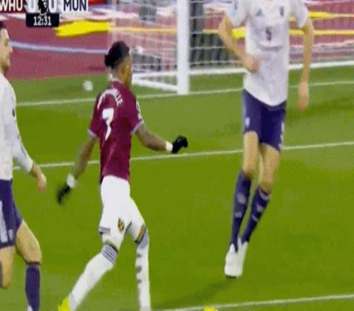 天津女排迎,战上海女排,对决时间锁,B体育,体育博彩平台,体育投注,即时赛事投注,体育赔率,B体育官网