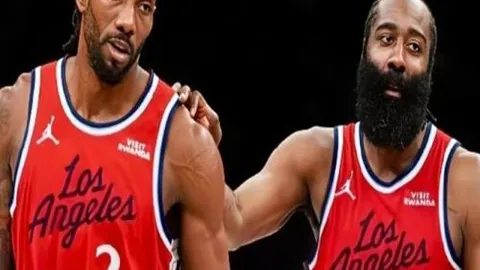 严子怡标枪成绩再攀高峰，83米83成就青年新纪录，三年内两破个人最佳